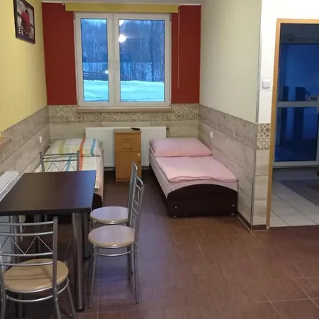 Quarto em Acomodações Particulares Antares U Basi *