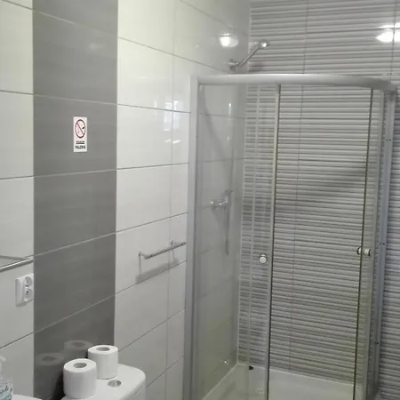 Antares U Basi Quarto em Acomodações Particulares *